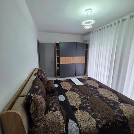 아파트 Dianahome 티라나